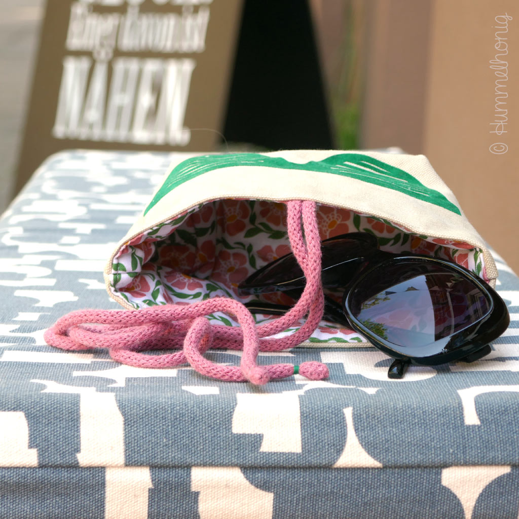 Kordel Plott Brille Bügelbild