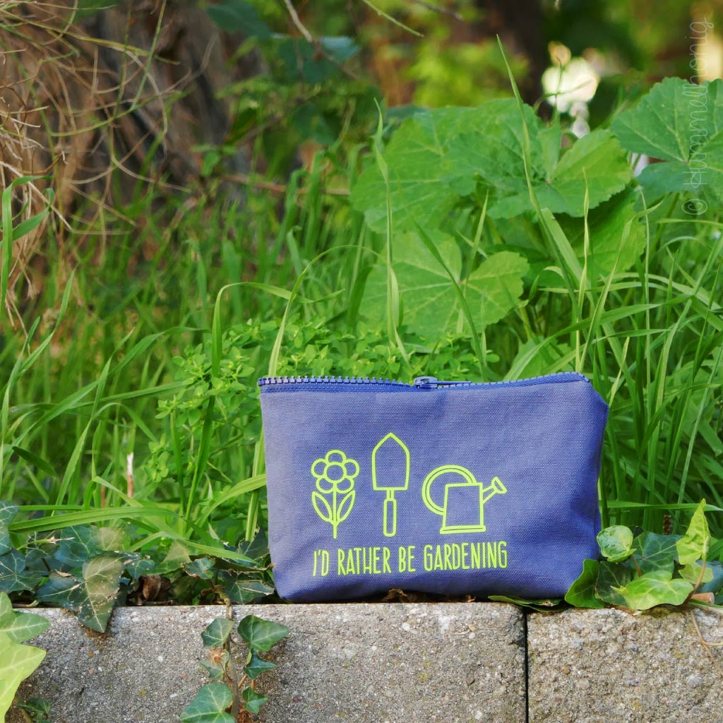 Bügelbild Garten Plott