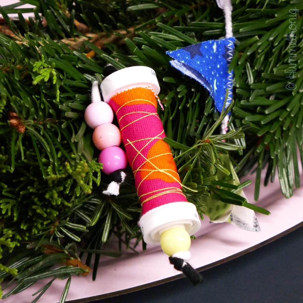 Anhänger Nähgarnrolle