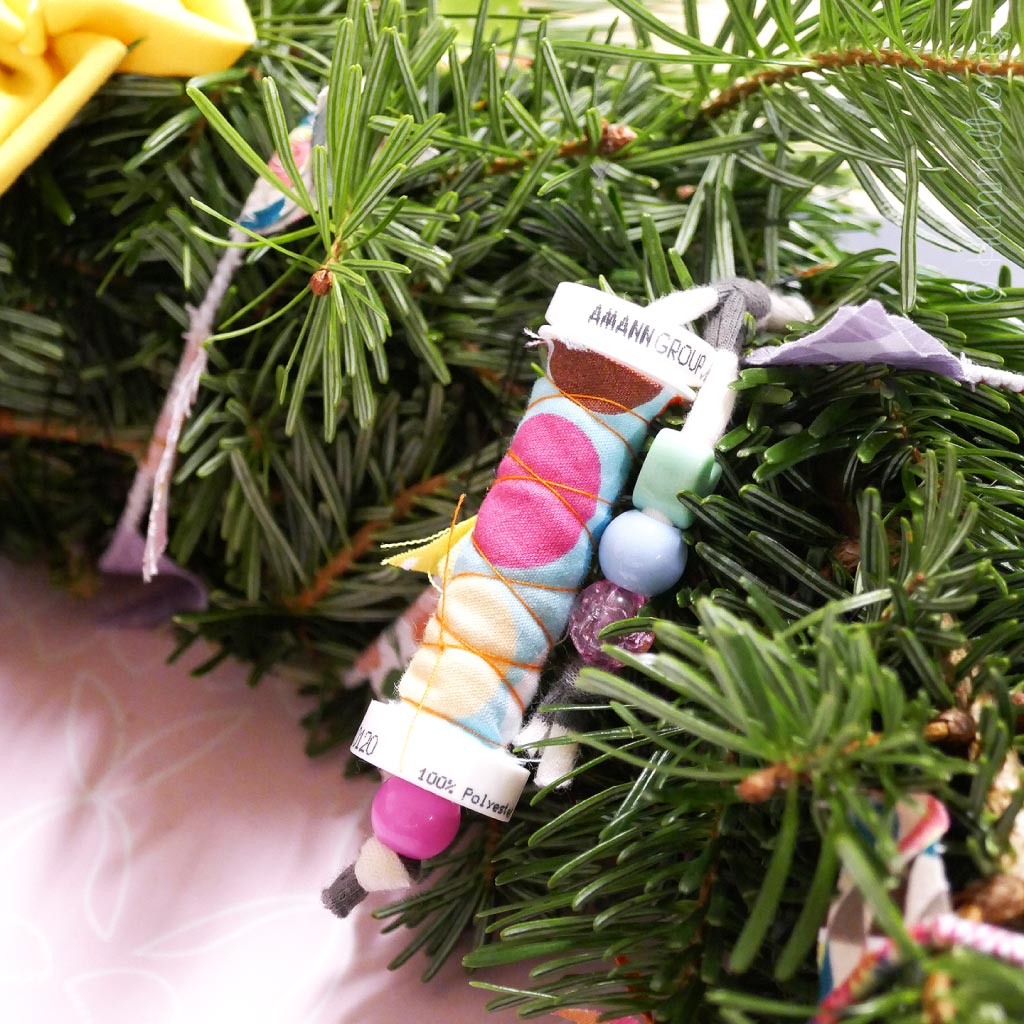 Anhänger Nähgarnrolle