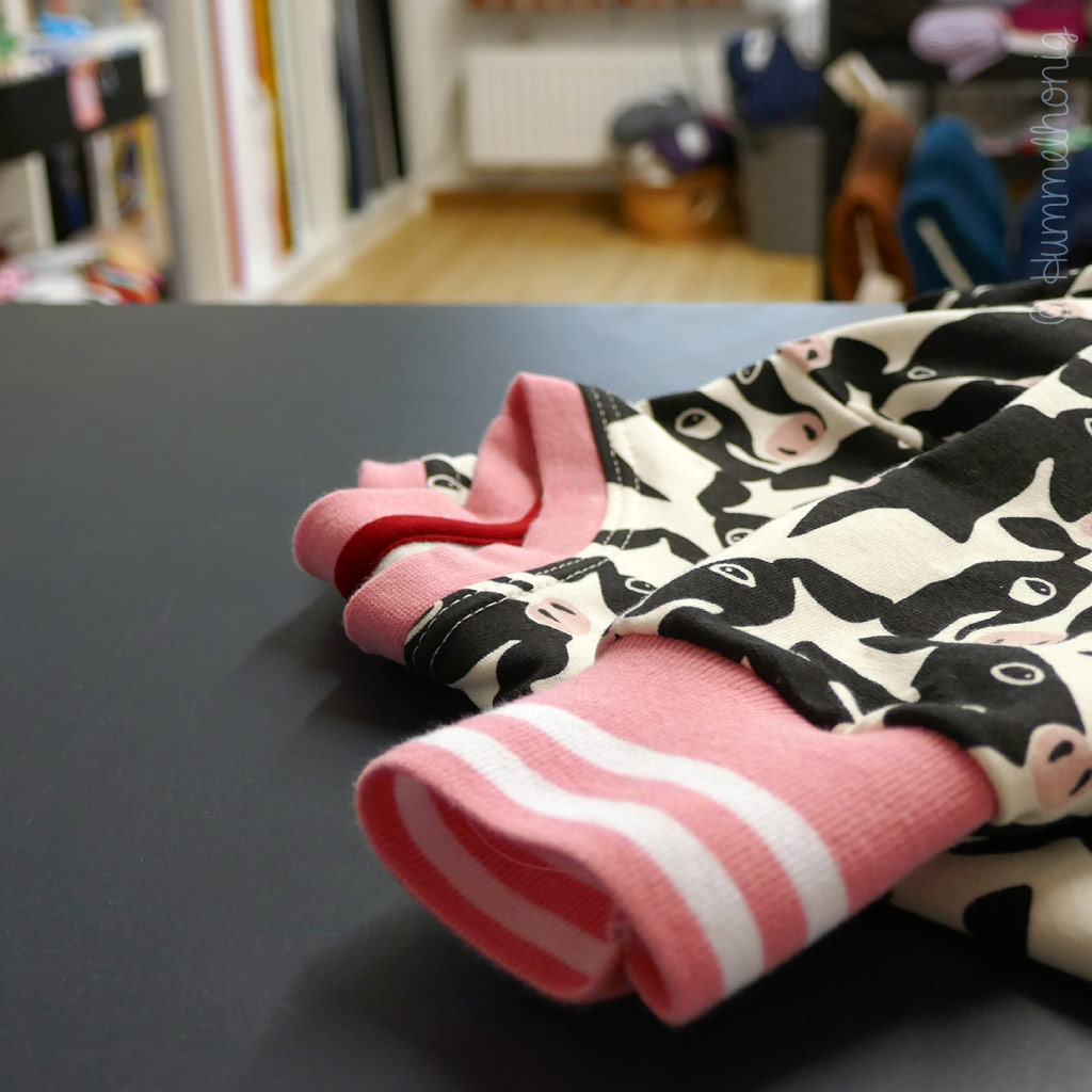 Sweat Stoff Muster Kuh Kühe