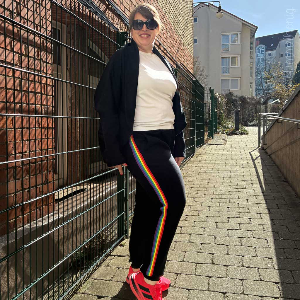 Gummiband Regenbogen Hose Sofia